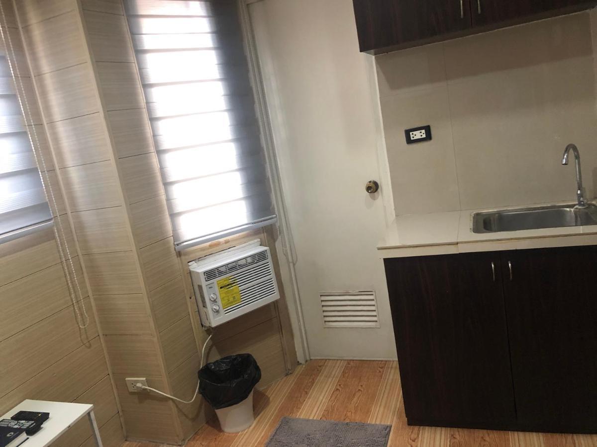 Maine City Residences Leveriza Пасай Екстериор снимка